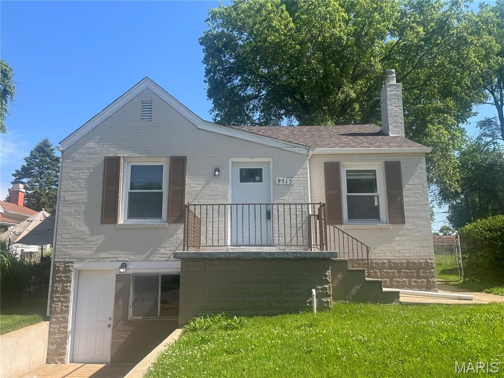 Property Photo:  9515 Edmund Avenue  MO 63114 