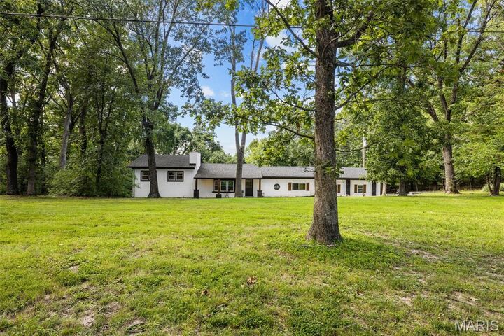 Property Photo:  1655 Valley Park Road  MO 63026