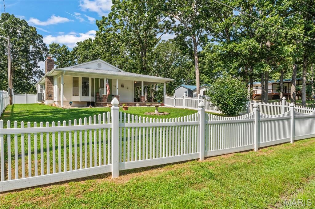 Property Photo: 781 Squaw Road MO 65453