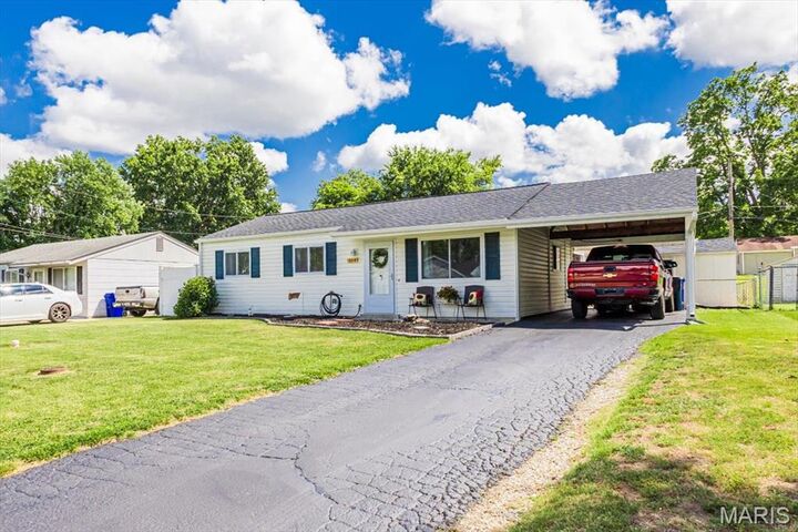 Property Photo:  314 Weber Drive  MO 63025 