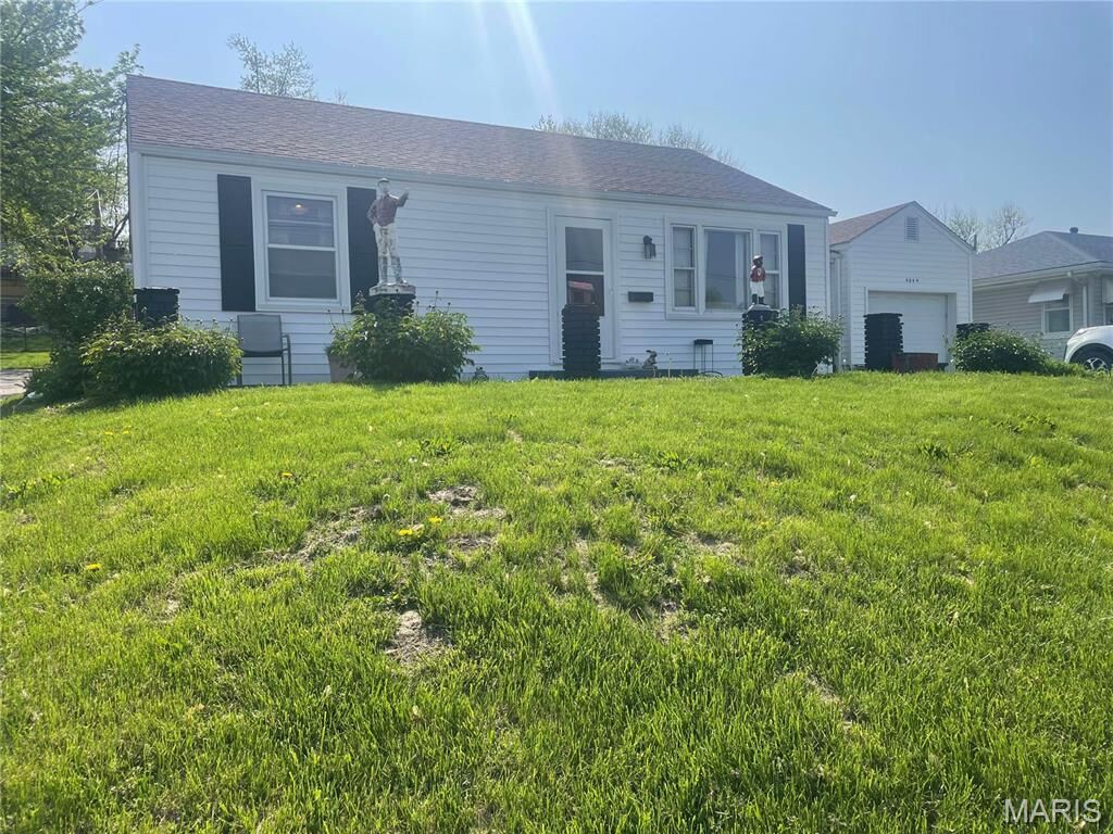 Property Photo:  4044 McMasters Avenue  MO 63401 