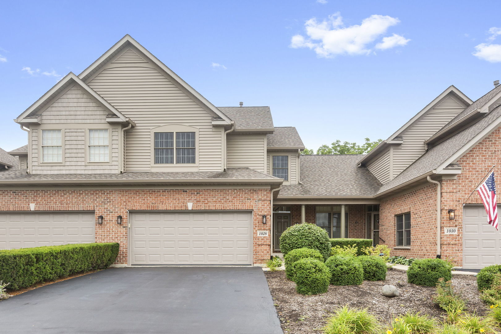 Property Photo: 1028 Inverness Drive IL 60002