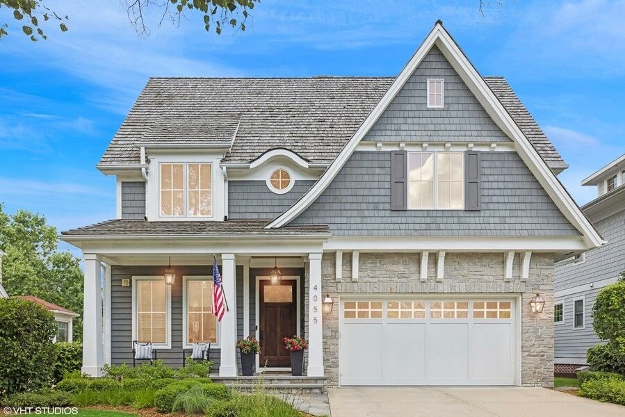 Property Photo:  4055 Clausen Avenue  IL 60558 