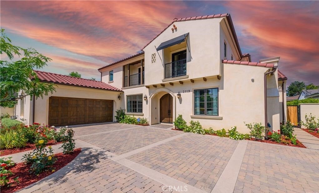Property Photo: 2119 Holly Avenue CA 91007