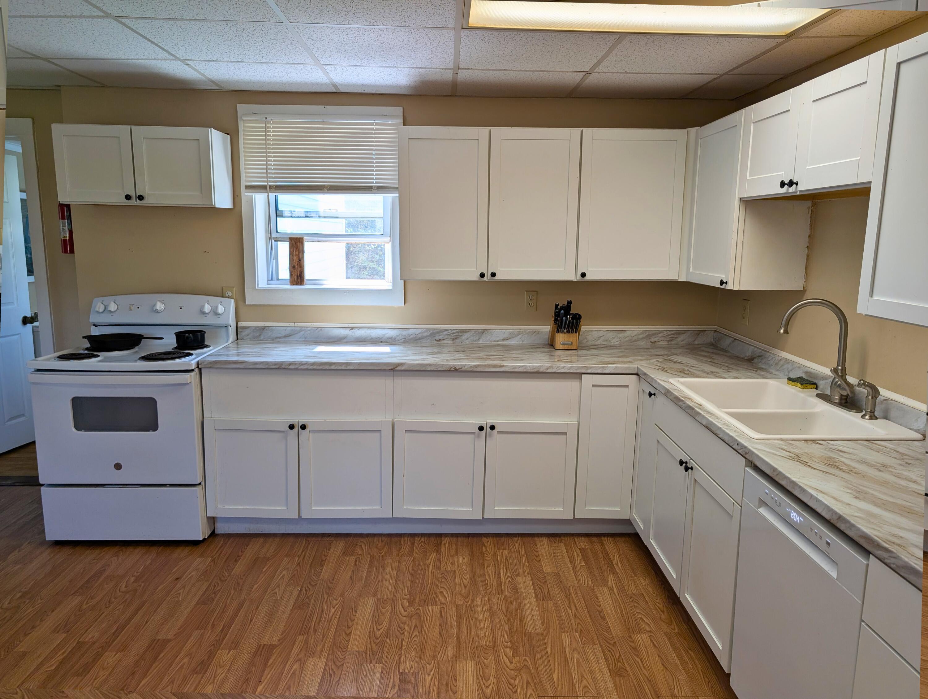 Property Photo: 11 Baldwin Street ME 04254
