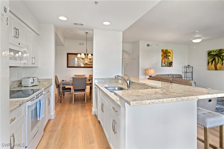 Property Photo: 9450 Highland Woods Boulevard 6203 FL 34135