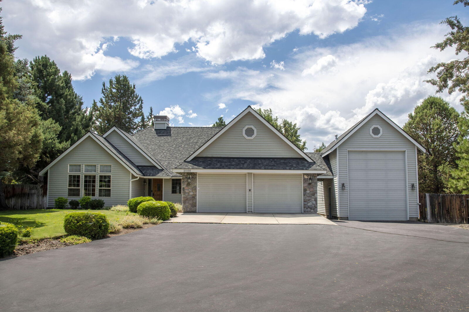 Property Photo: 21150 Steens Mountain Court OR 97702