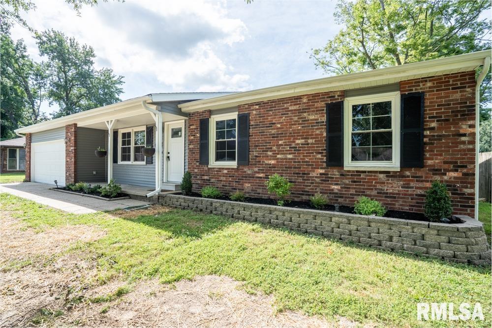 Property Photo: 865 Stardust Drive IL 62948
