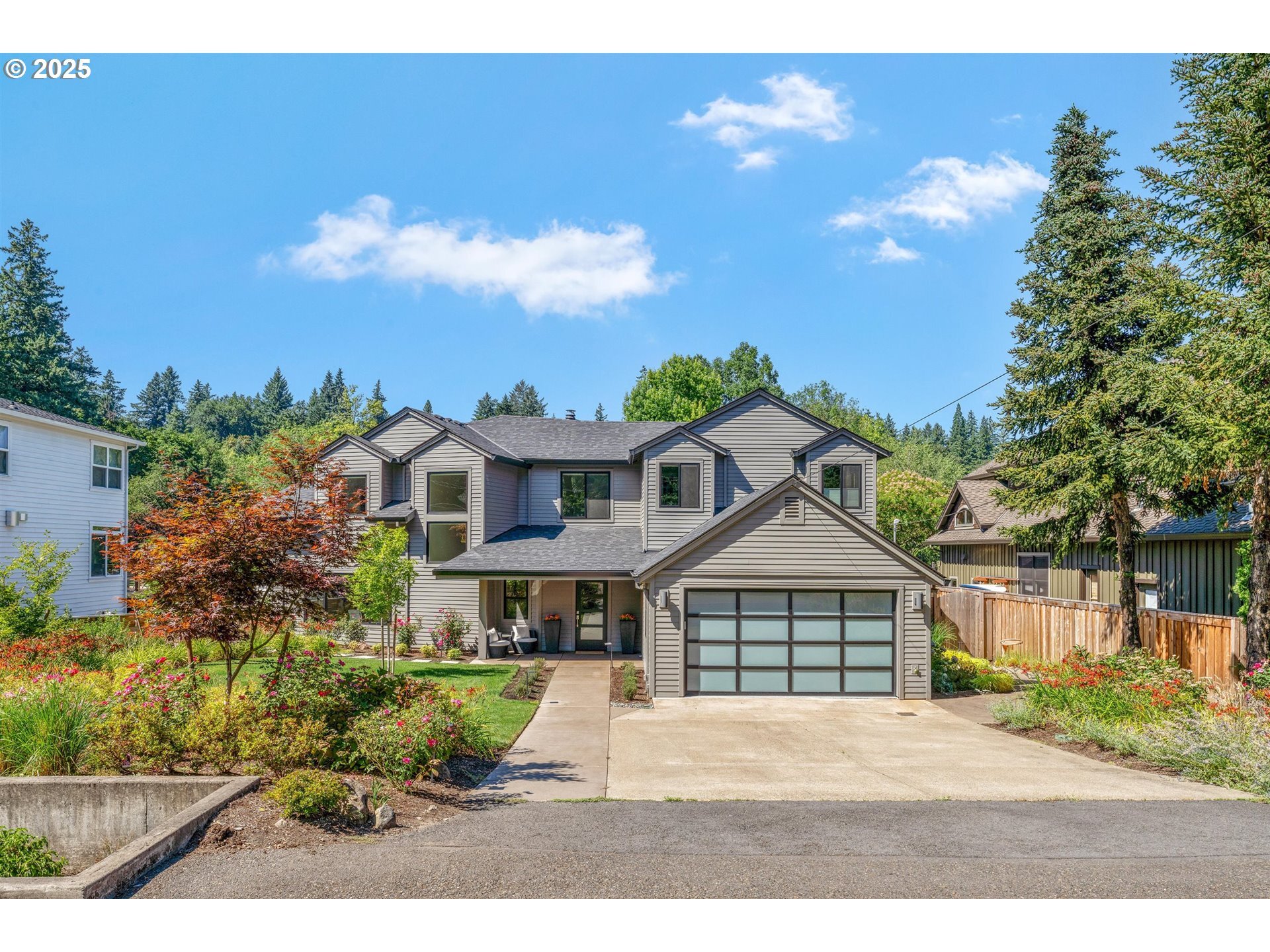 Property Photo: 4431 Westbay Rd OR 97035