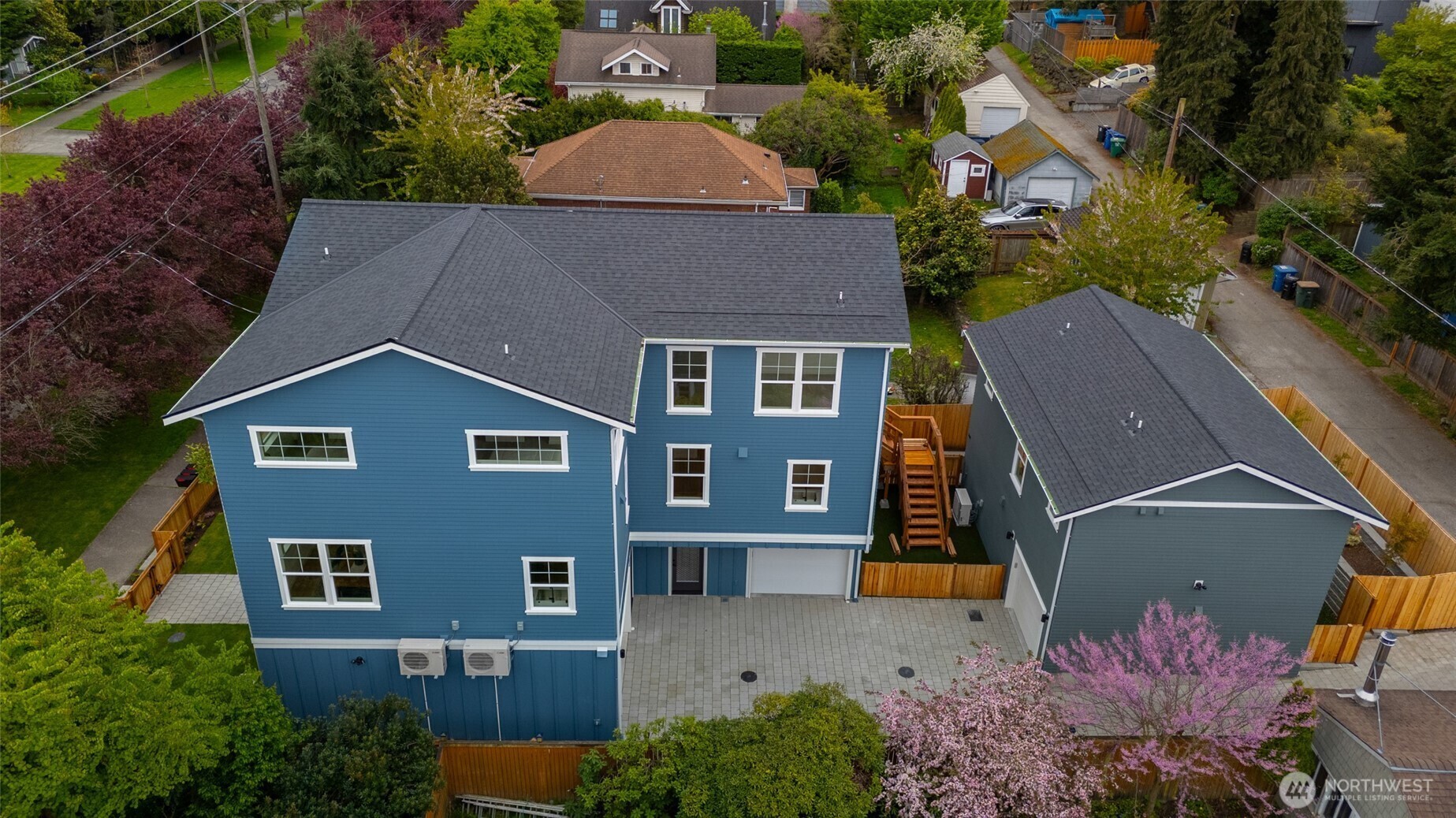 Property Photo: 3637 34th Avenue W WA 98199