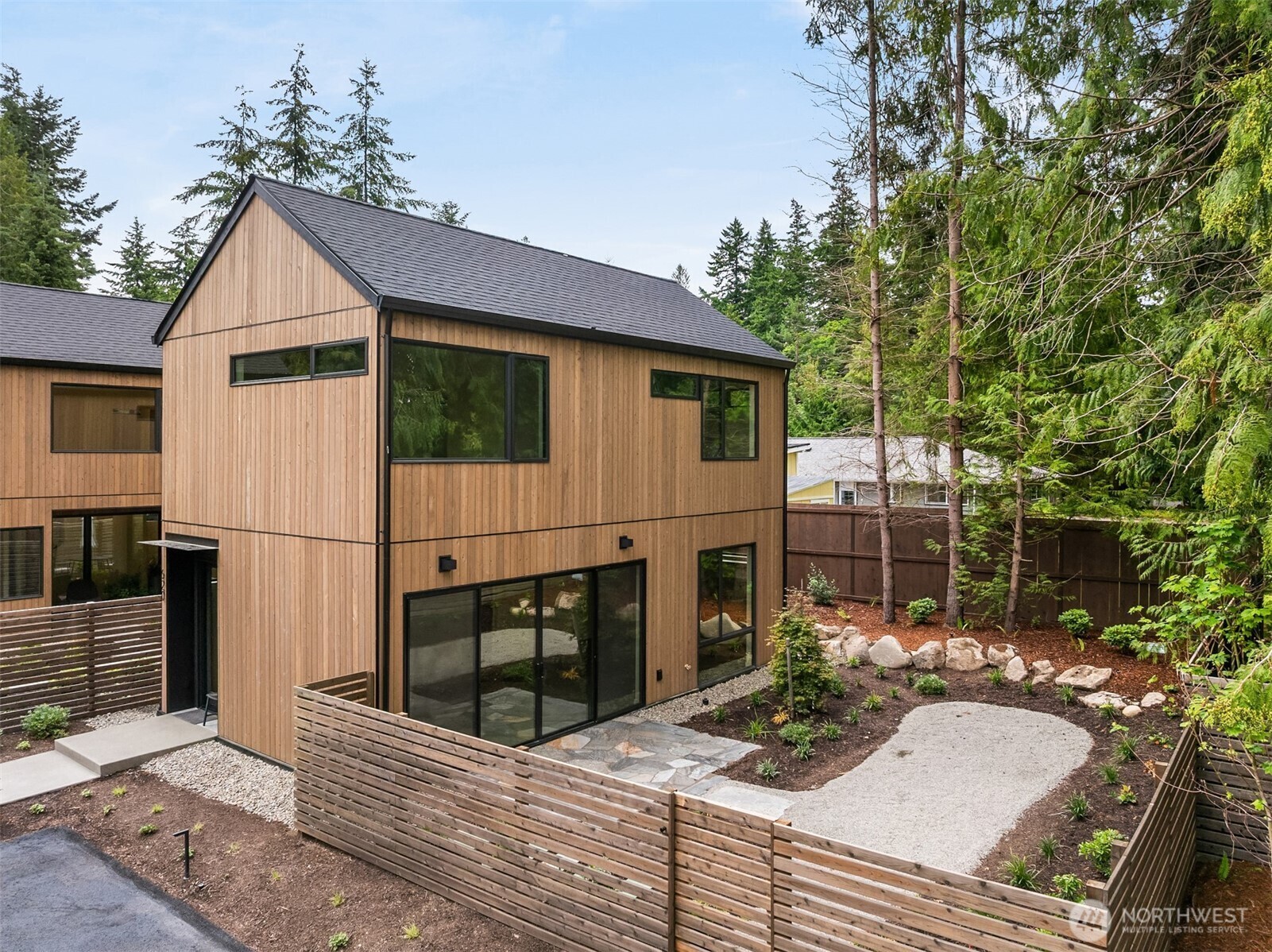 Property Photo: 620 Park Avenue NE C2 WA 98110
