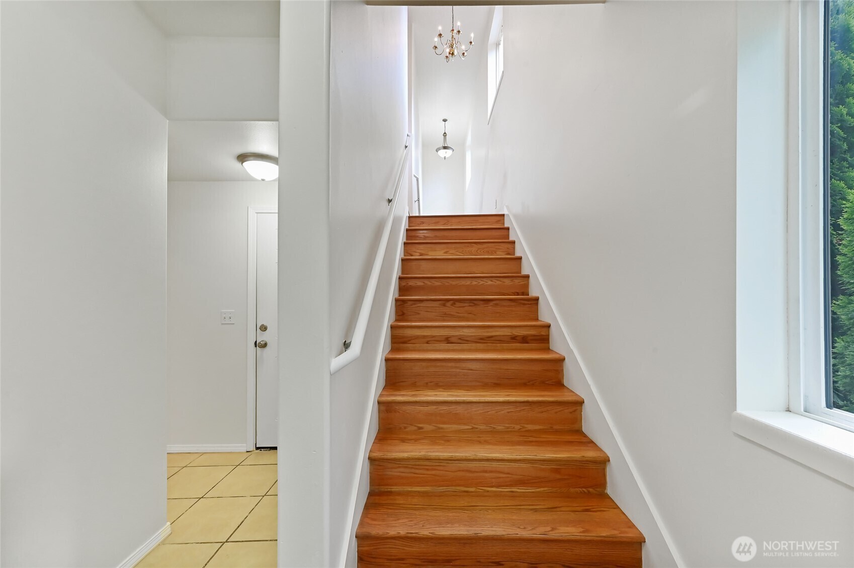 Property Photo:  1911  Gibson Road A  WA 98204 