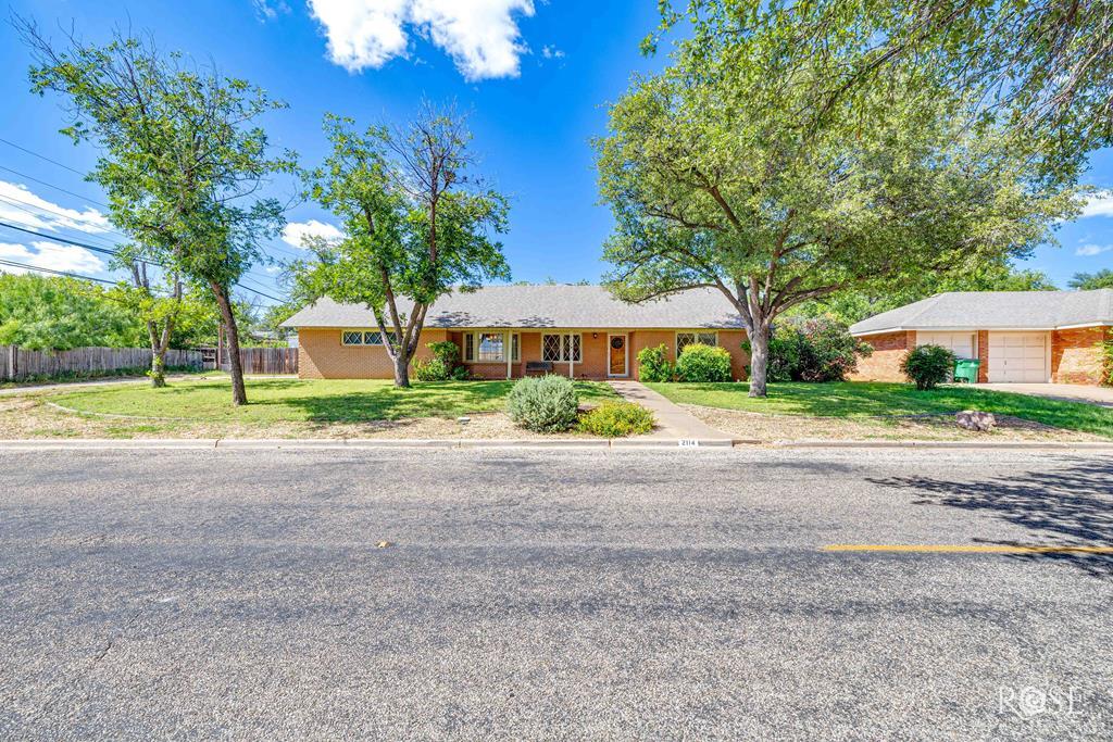 Property Photo: 2114 Sul Ross St TX 76904