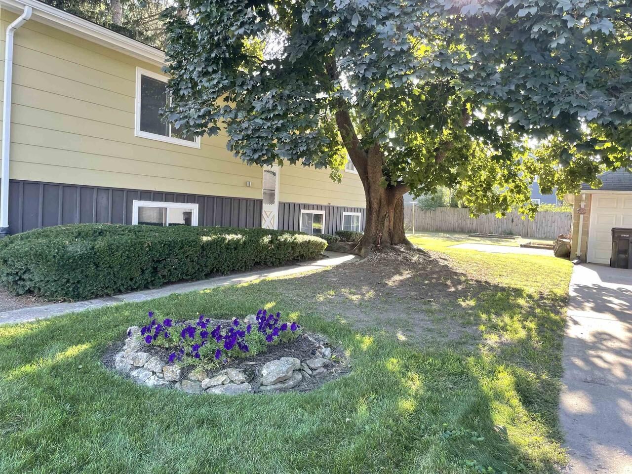 Property Photo:  1530 Center Street  WI 53515 
