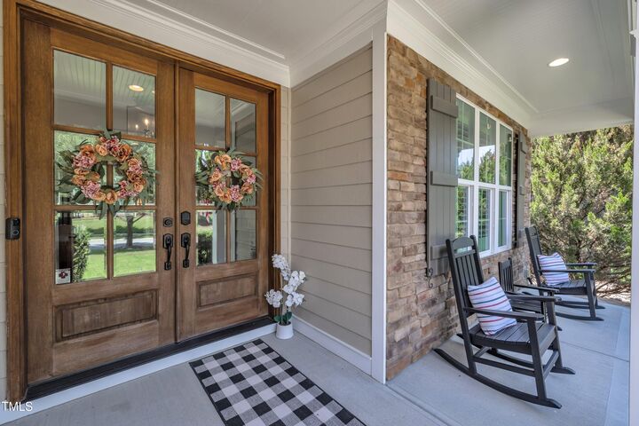 Property Photo: 1013 Wandering Way NC 27571