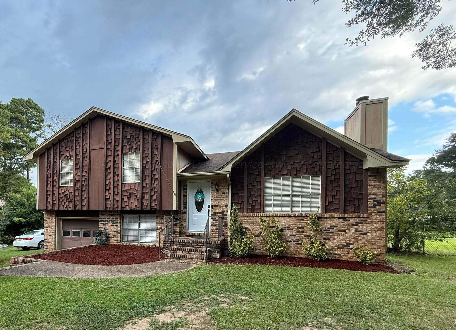 Property Photo:  2204 Charter Rd  AL 35504 