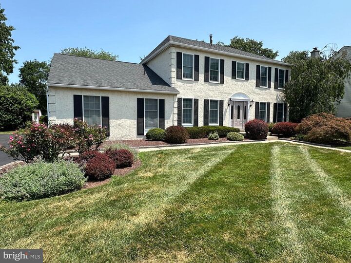 732 Paxson Lane  Langhorne PA 19047 photo