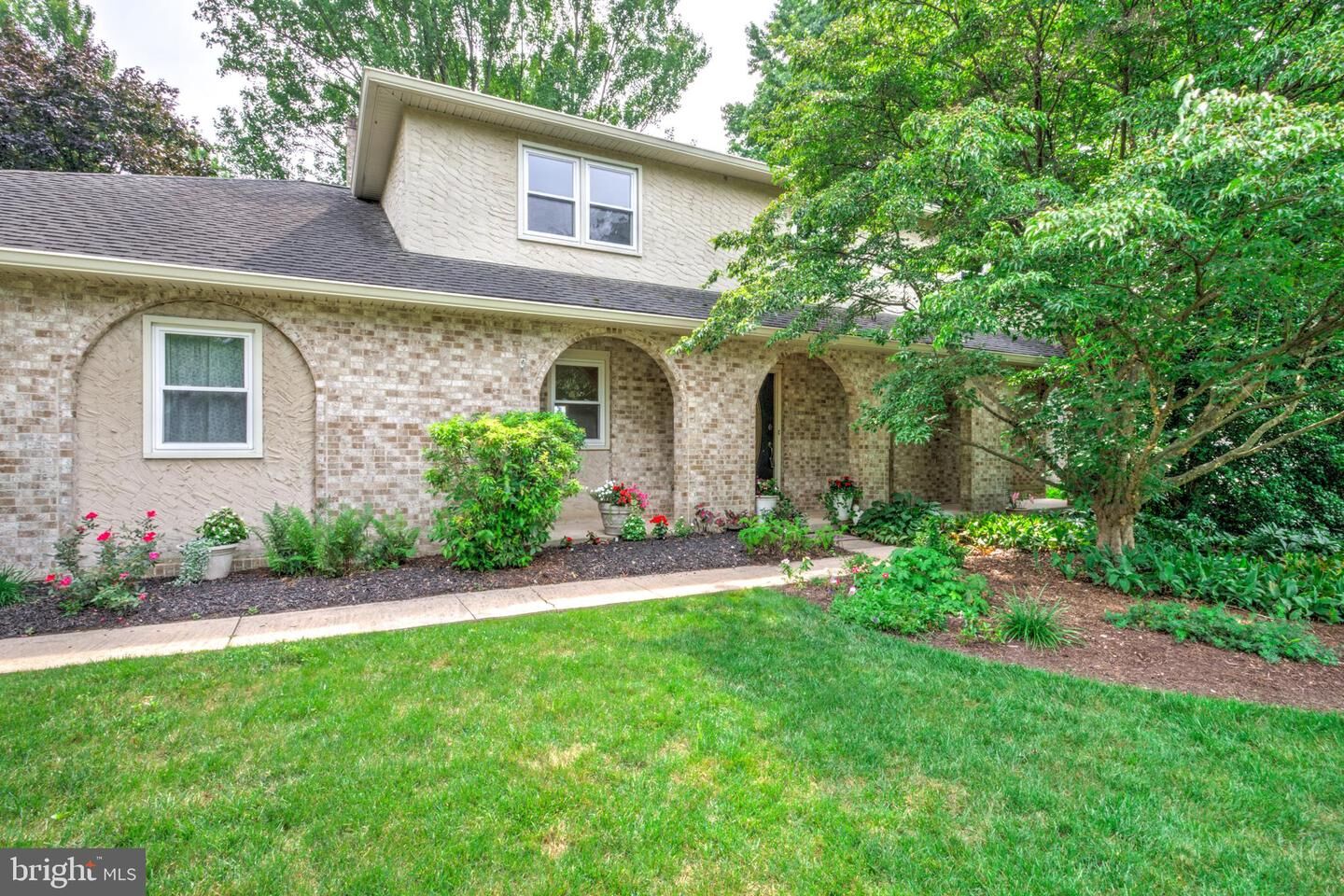 Property Photo: 3312 Cochran Drive PA 17601