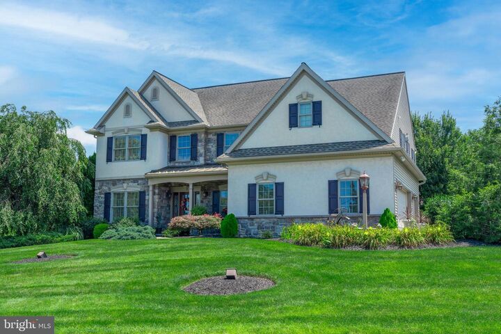 Property Photo: 100 Cobblestone Drive PA 17042