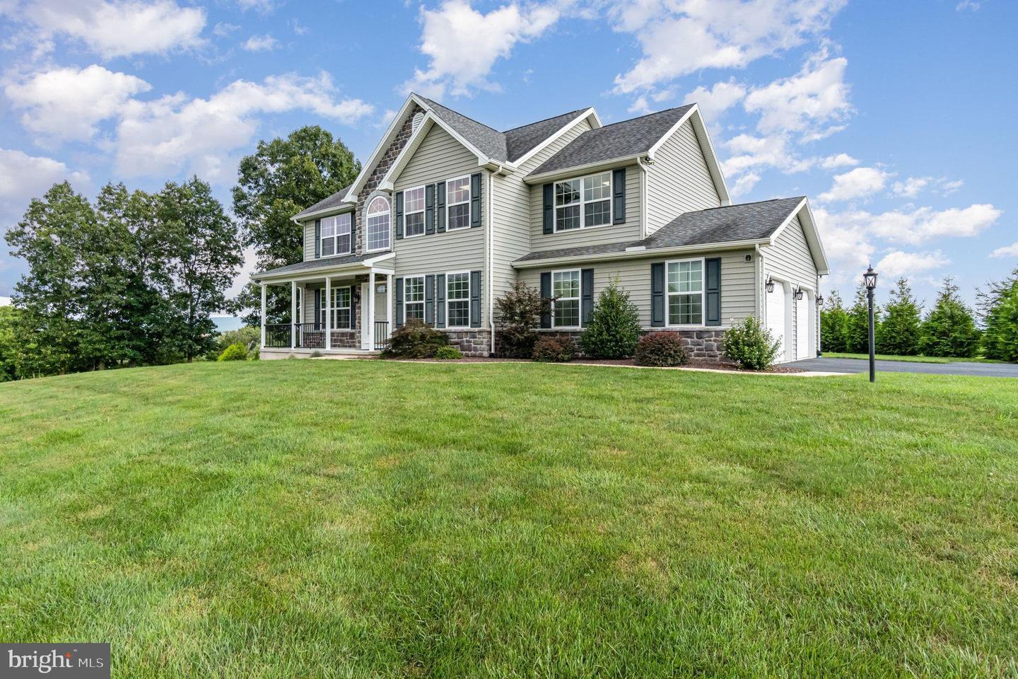 Property Photo: 55 Pinetree Drive PA 17020