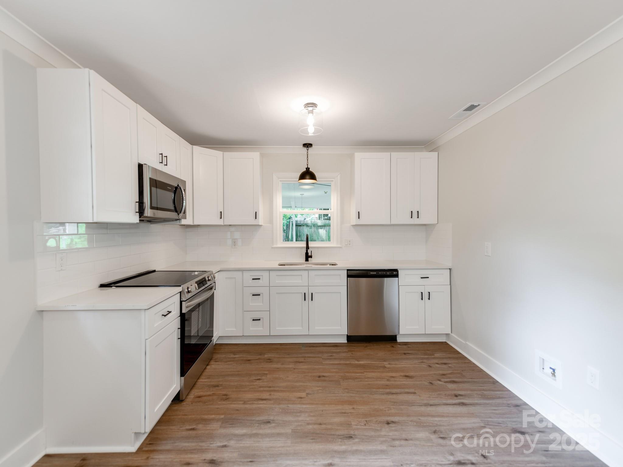 Property Photo: 1919 Normandy Road NC 28081