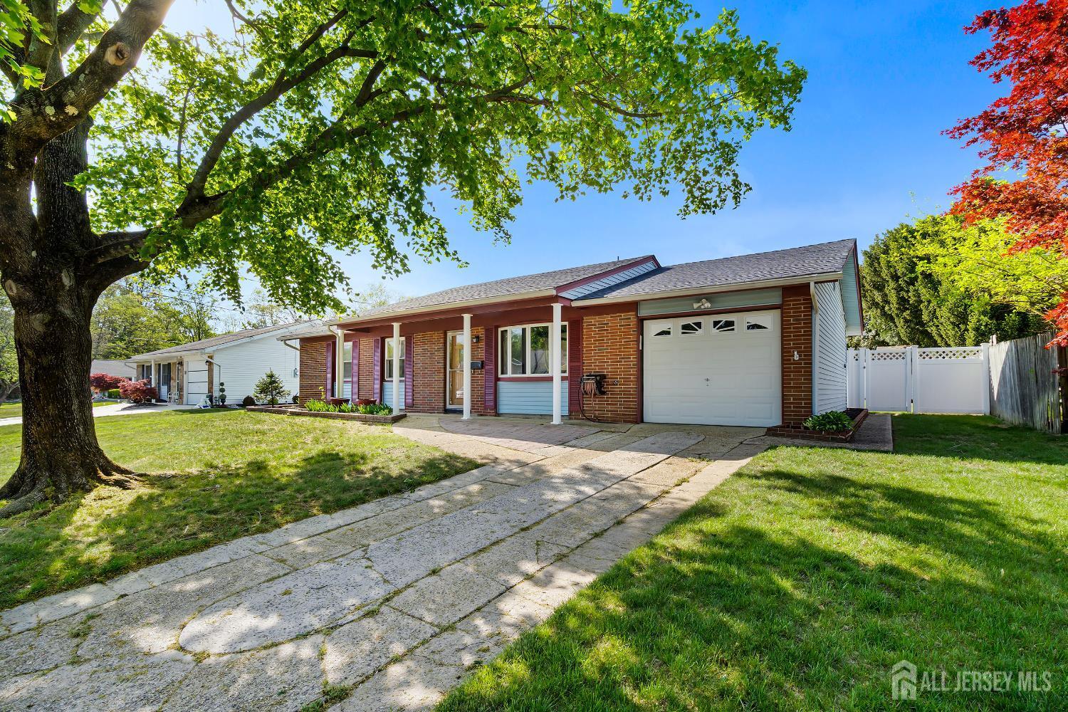 32 Drake Avenue  Monroe NJ 08831 photo