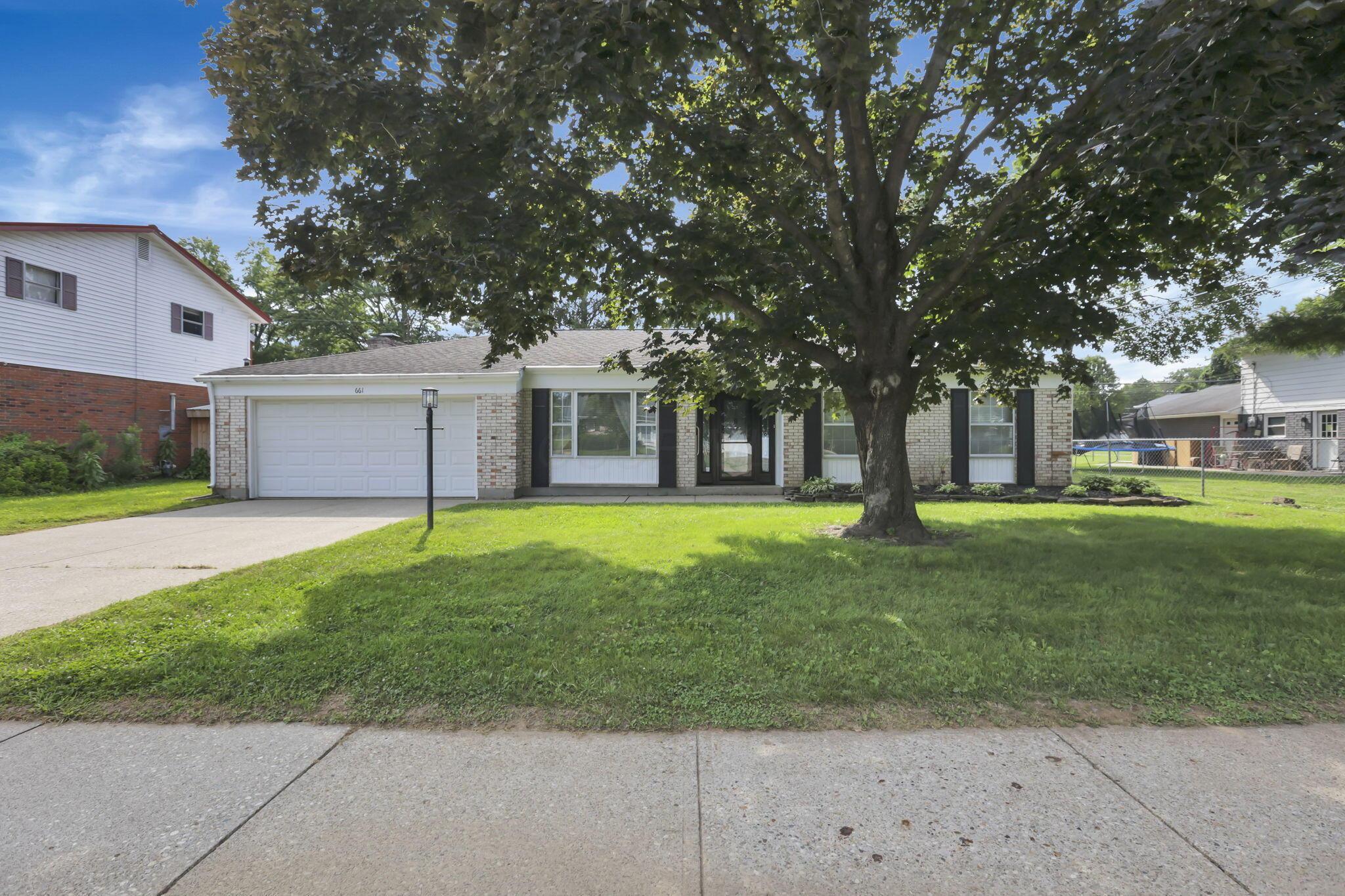 Property Photo: 661 Robin Lane OH 43055