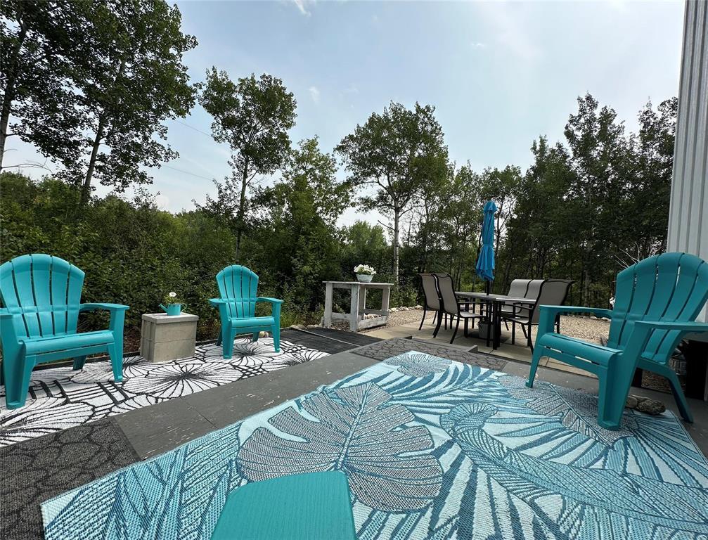Property Photo: 18 Marigold Lane MB R0J 1E0