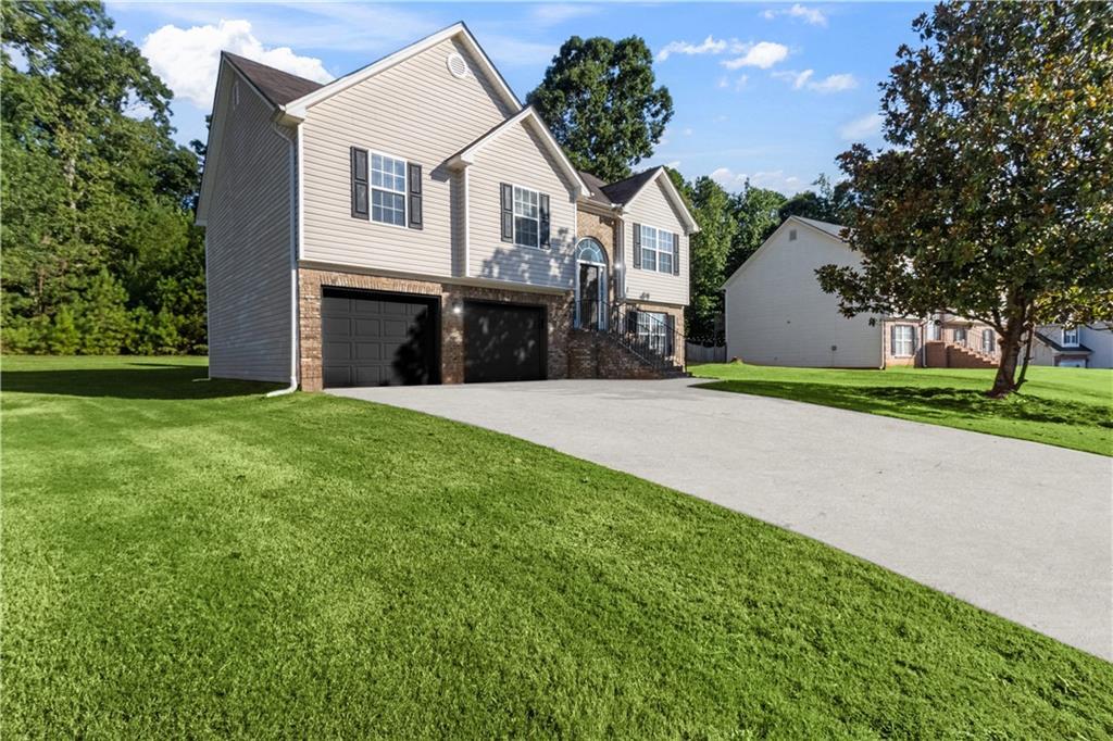 Property Photo: 40 Trelawney Run GA 30016
