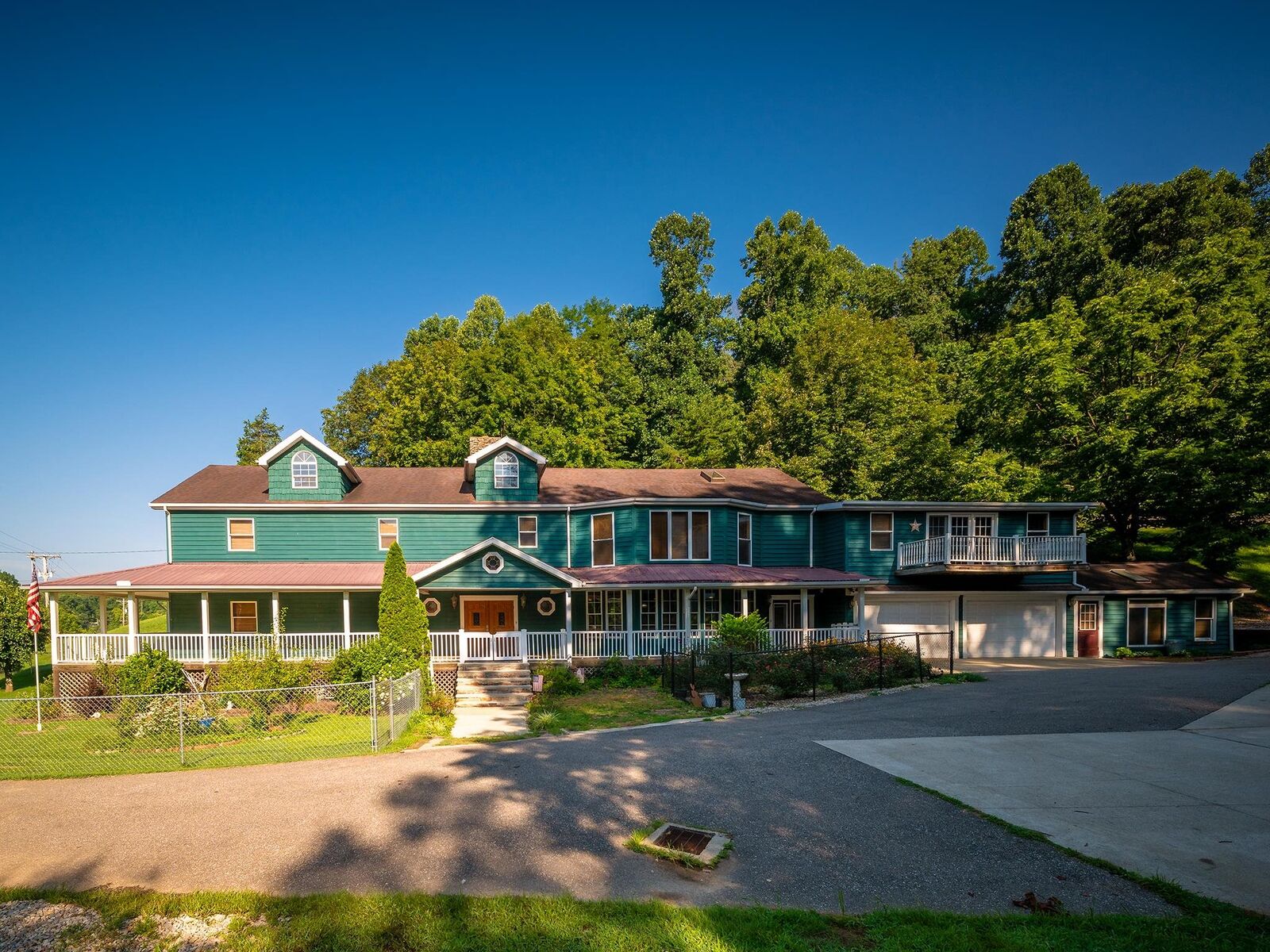 Property Photo: 3826 16th Street Road WV 25701