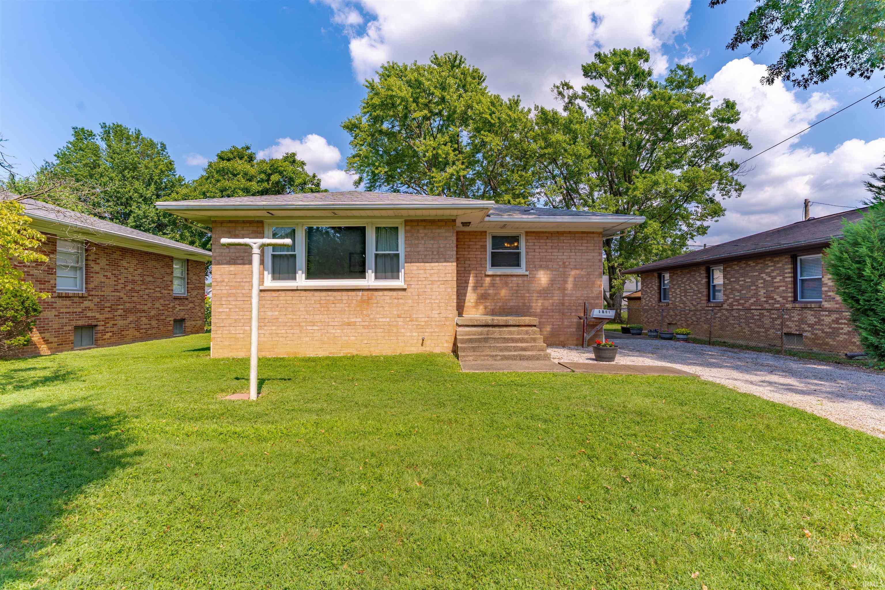 2801 N Garvin Street  Evansville IN 47711 photo