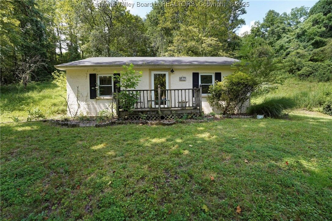 Property Photo:  615 Melrose Drive  WV 25302 