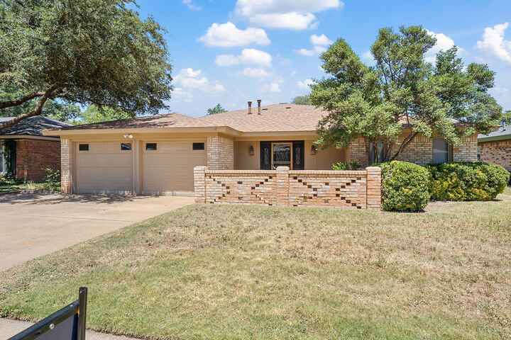 Property Photo: 4424 76th Street TX 79424