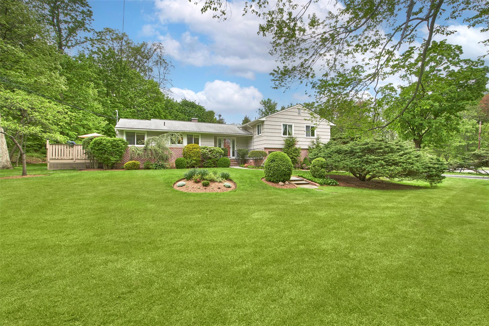 102 Butternut Road  Briarcliff Manor NY 10510 photo