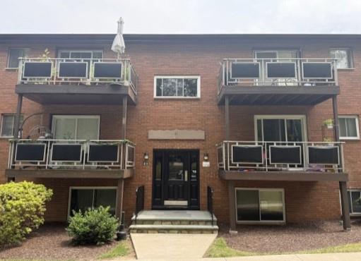 Property Photo:  41 Tanager Road 4102  NY 10950 