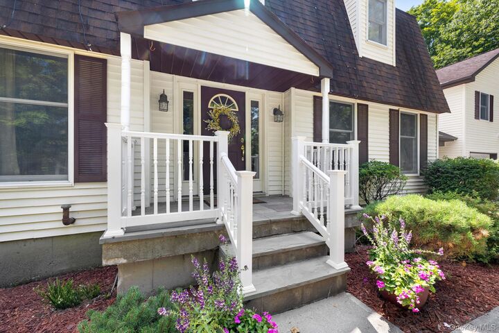 Property Photo:  339 Kirbytown Road  NY 10940 