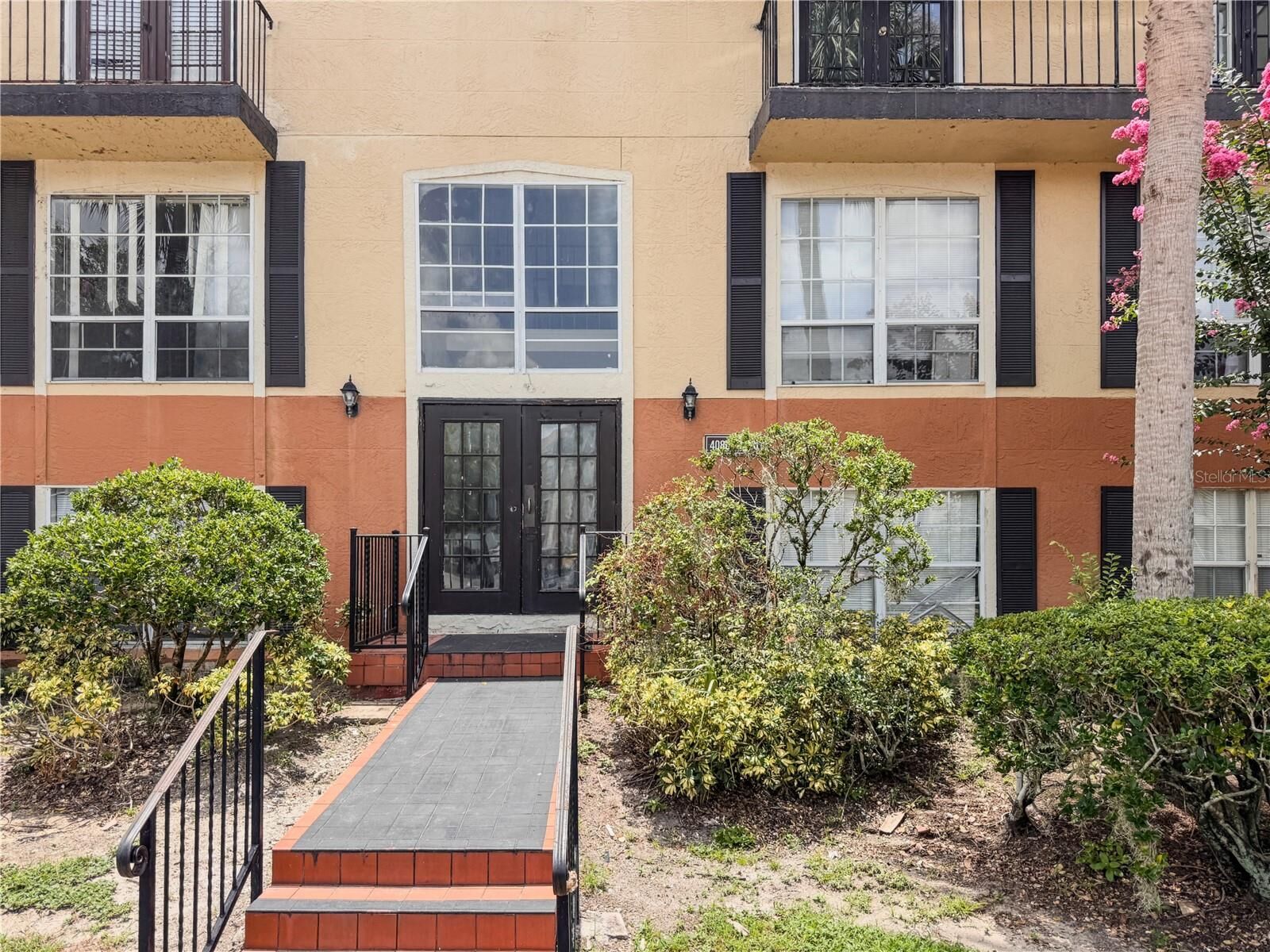 Property Photo: 4096 Dijon Drive 4096 FL 32808