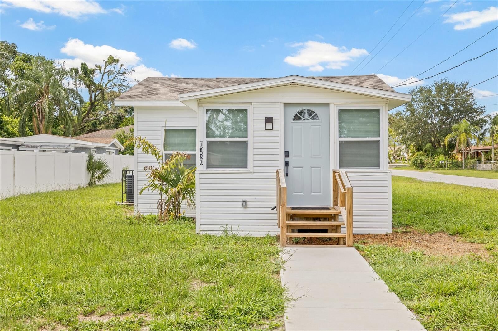 Property Photo: 1801 E Annie Street FL 33612