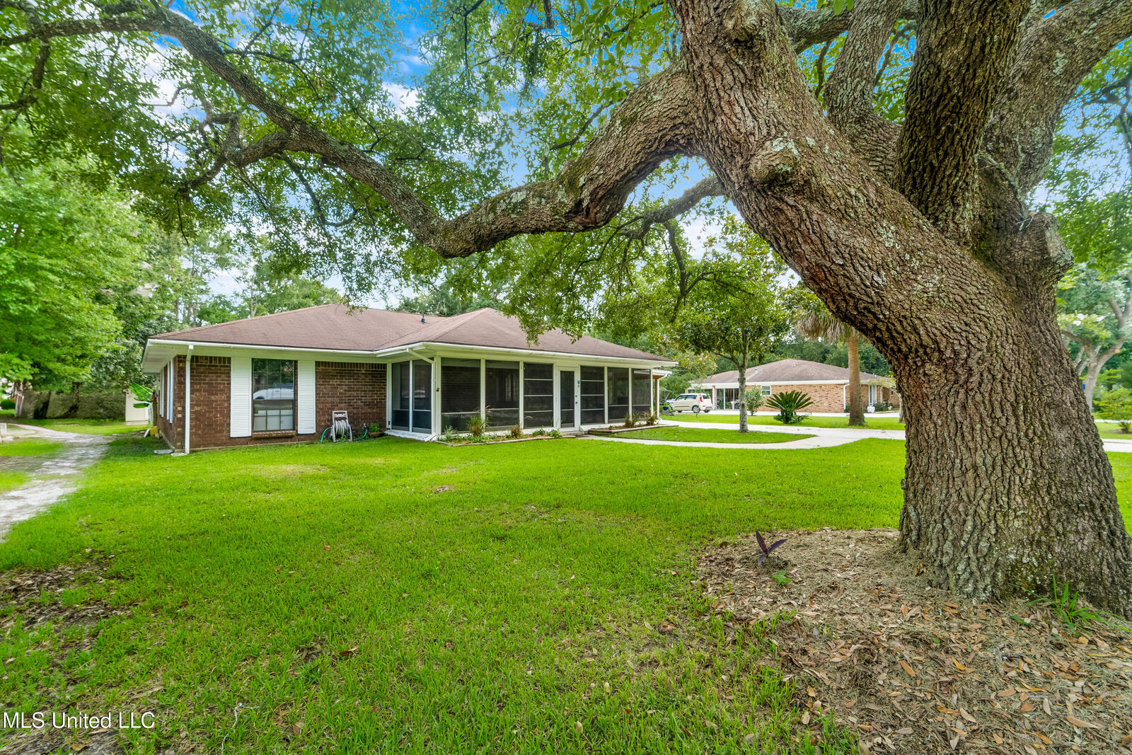 Property Photo: 2513 Fairley Road MS 39553