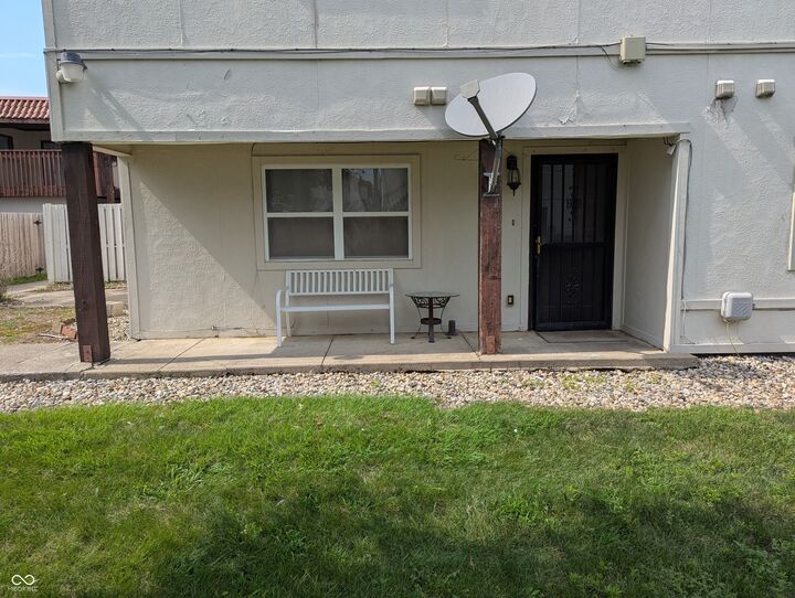 Property Photo:  2735 Palo Verde Court  IN 46227 