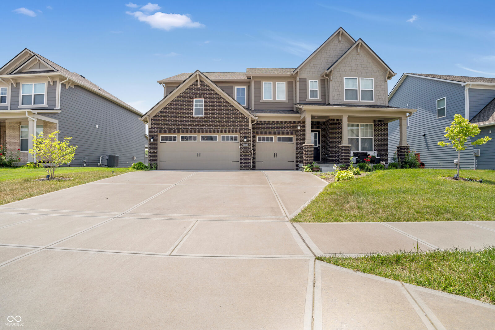 Property Photo: 3581 Tipperlin Road IN 46106