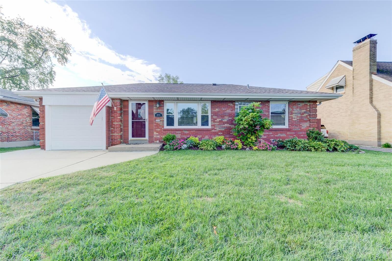 Property Photo: 6248 Rhodes Avenue MO 63109