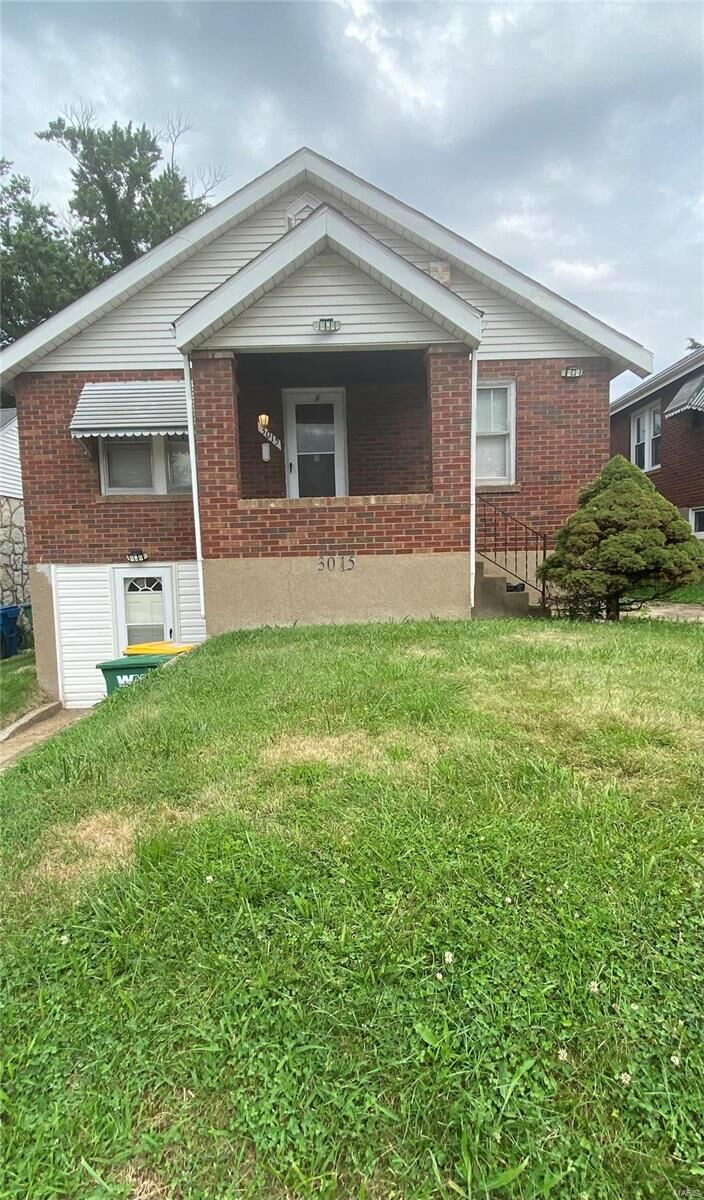 Property Photo: 3015 Kemp Drive MO 63121
