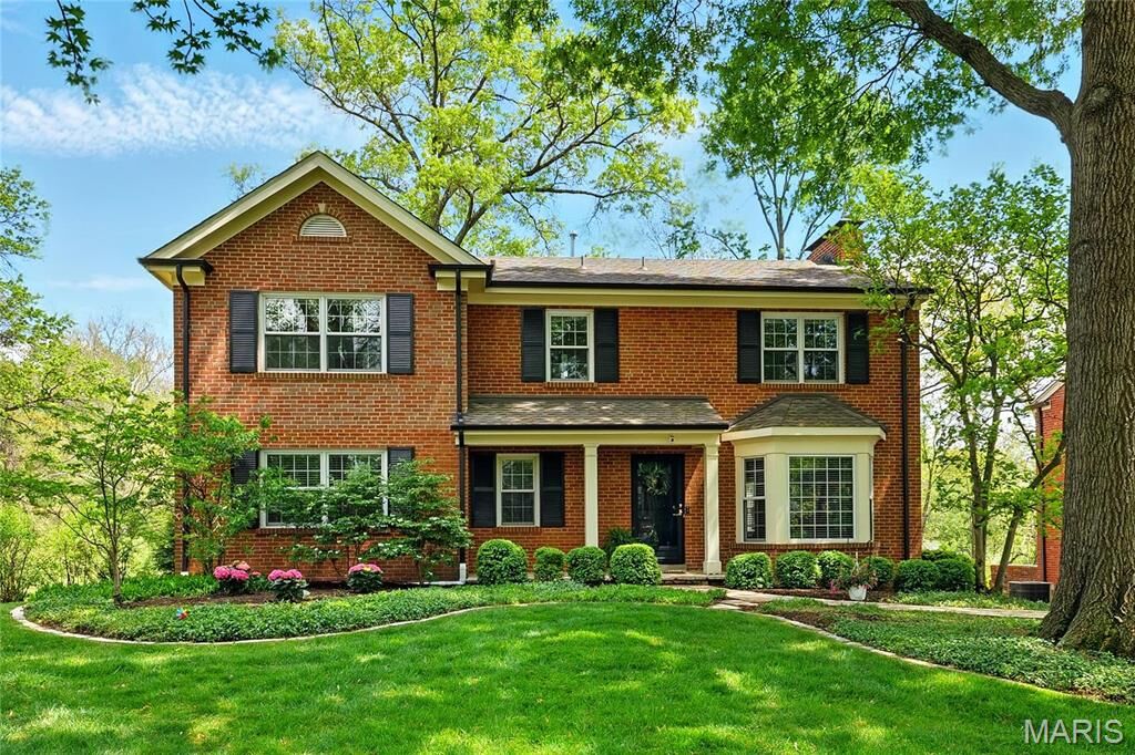 Property Photo:  24 Rio Vista Drive  MO 63124 