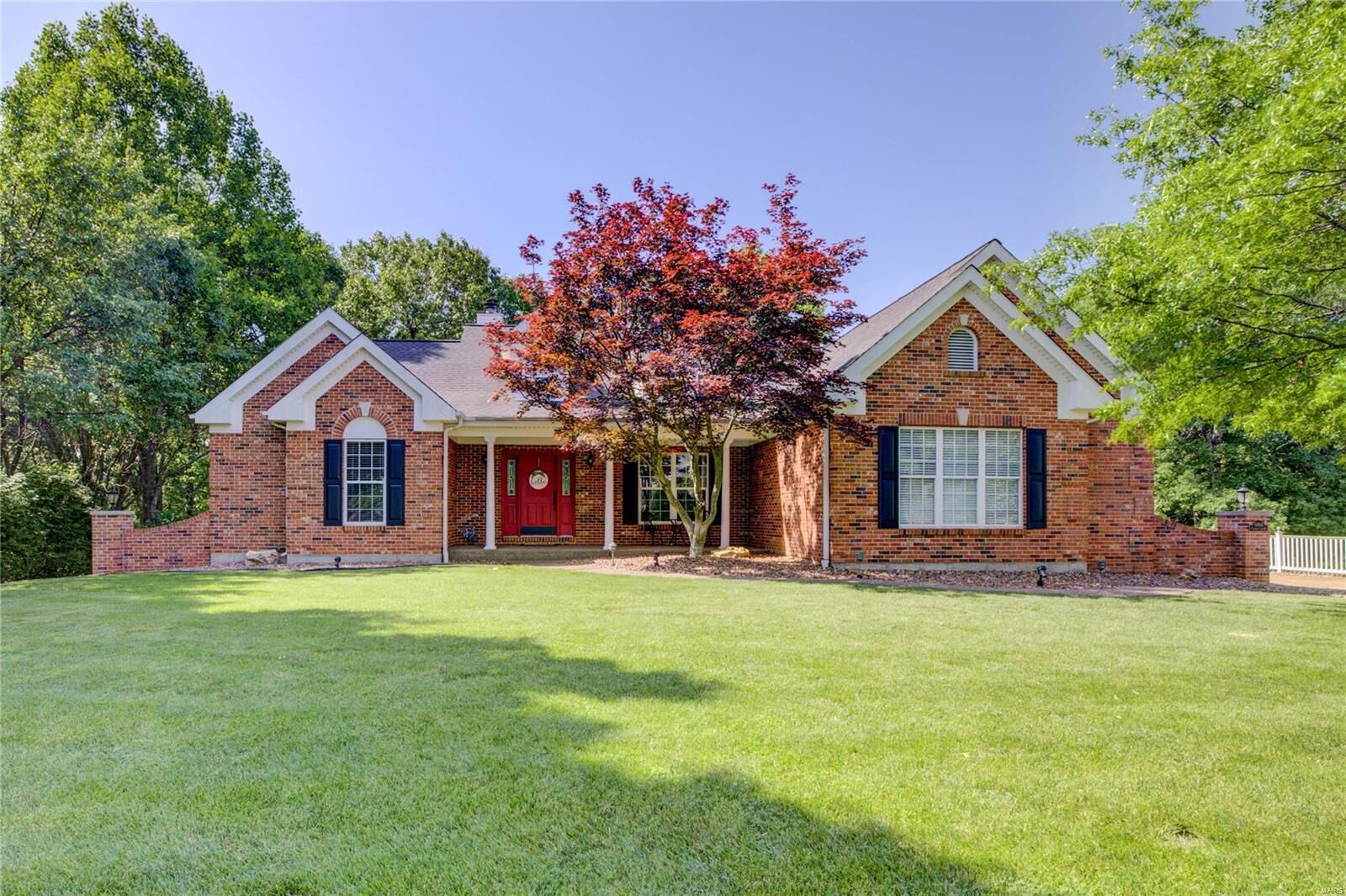 Property Photo:  5016 Country Club Drive N  MO 63049 