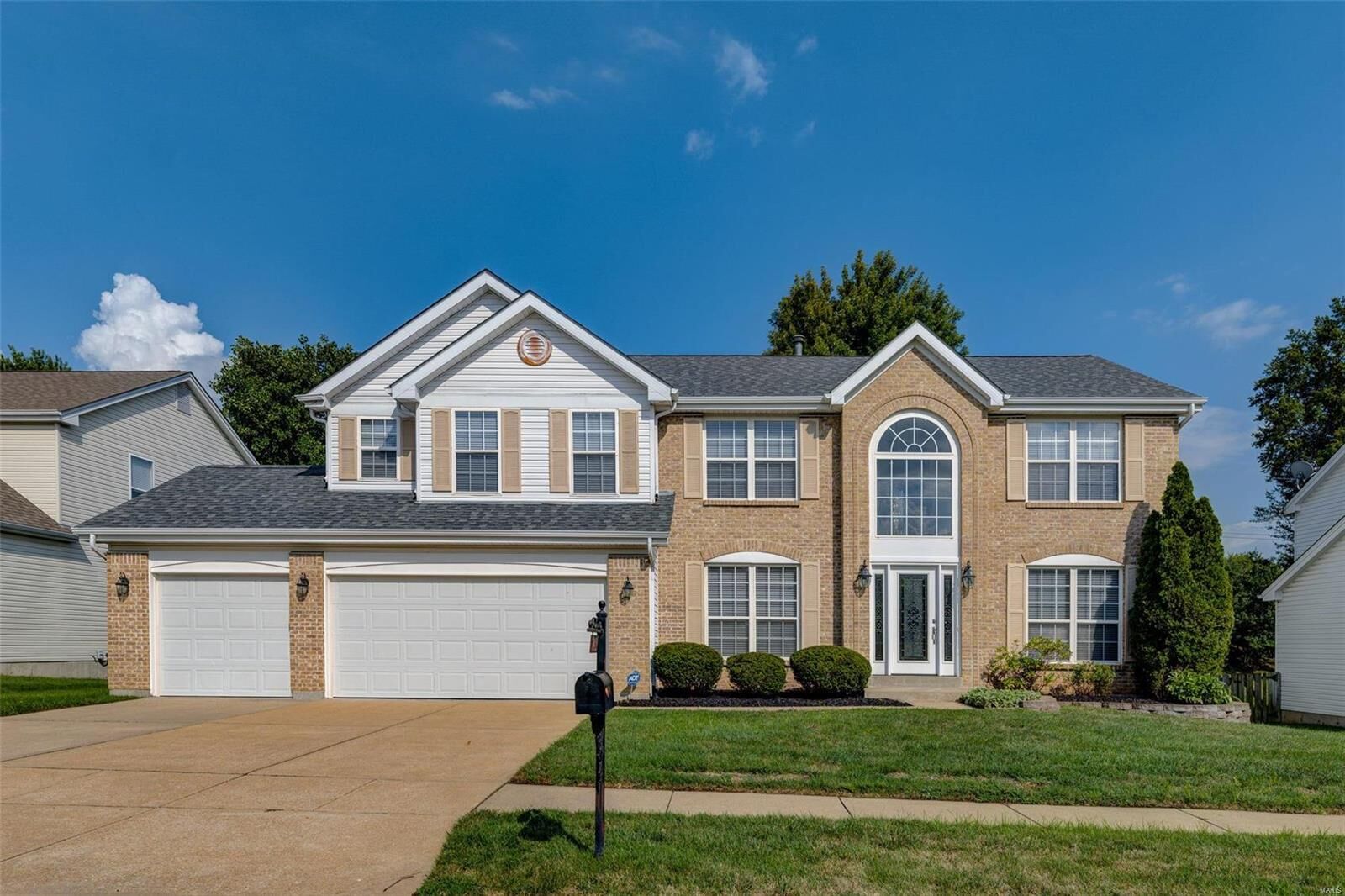 Property Photo: 742 Bellerive Manor Drive MO 63141