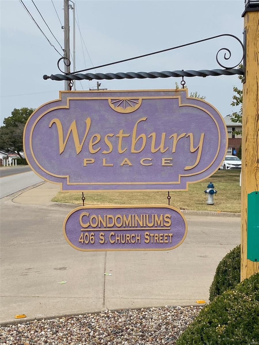 Property Photo: 406 S Church Street 114 MO 63376