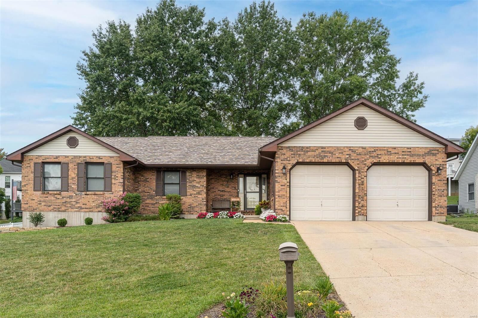 Property Photo: 6 Nick Ridge Drive MO 63090
