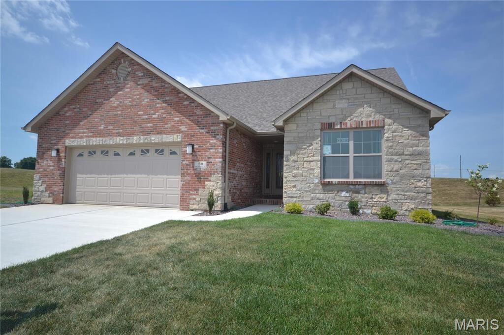 Property Photo:  4413 Tbb Devin Drive  IL 62285 