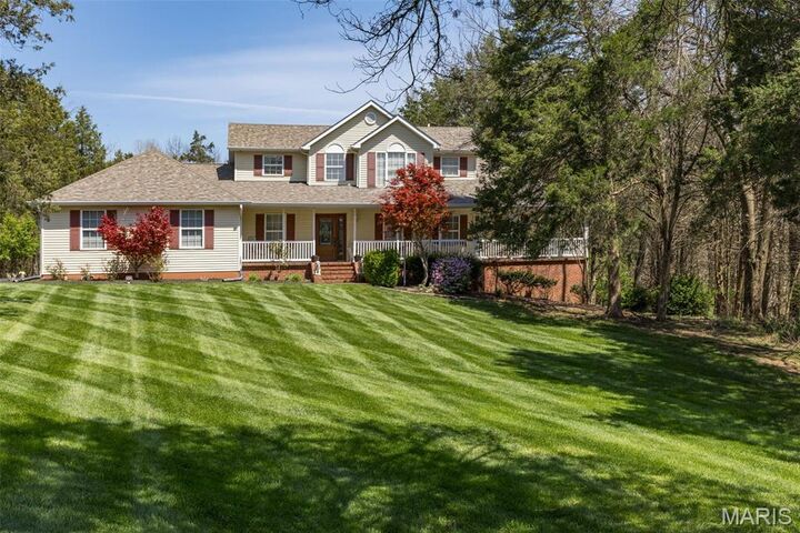 2411 Stonegate Drive  Festus MO 63028 photo